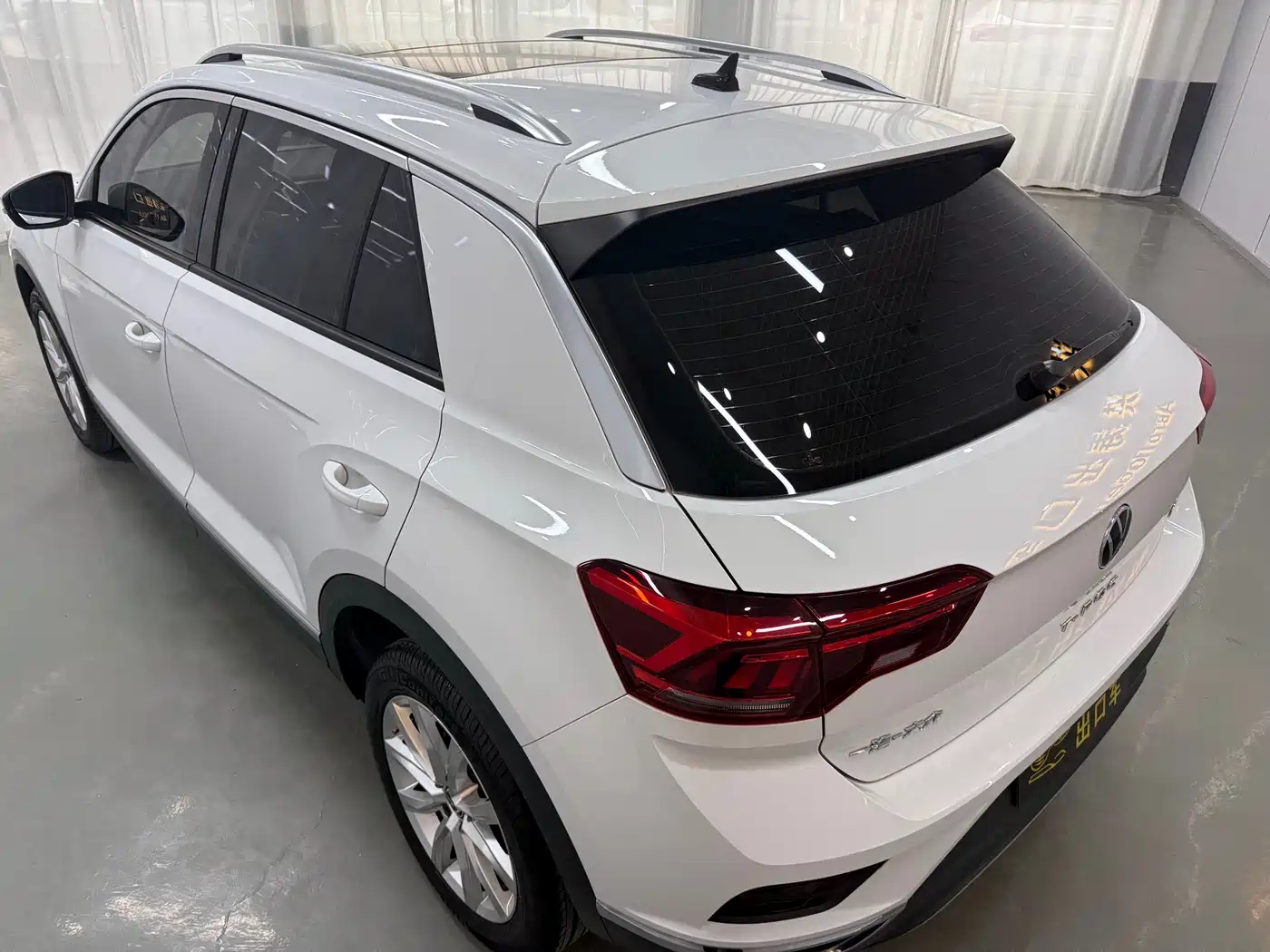 Volkswagen T-ROC 2022 280TSI DSG 2WD Elite PLUS фото 4