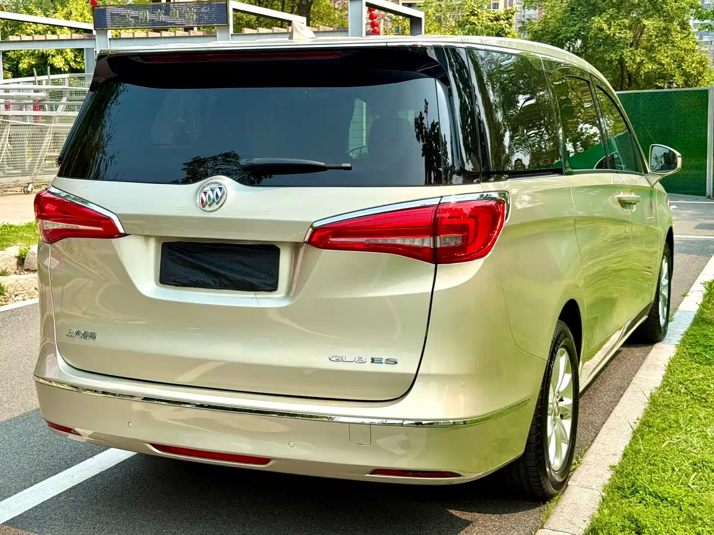 Buick GL8 2018 ES 28T Premium Type China VI фото 14