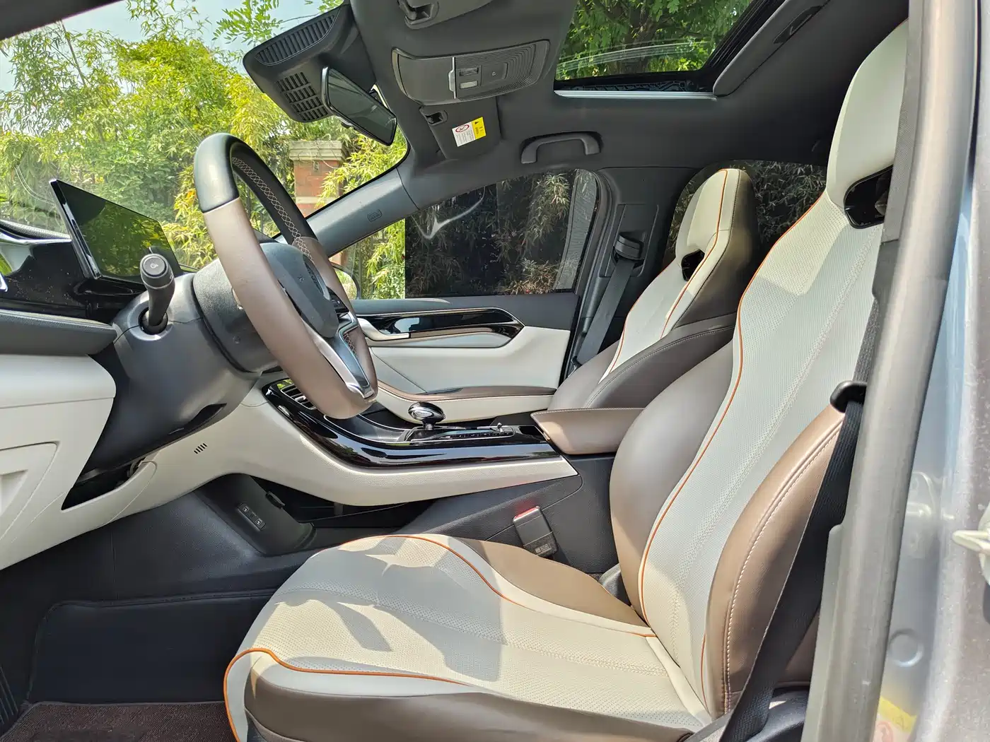 BYD Qin PLUS 2023 Champion Edition DM-i 120KM Excellence фото 22