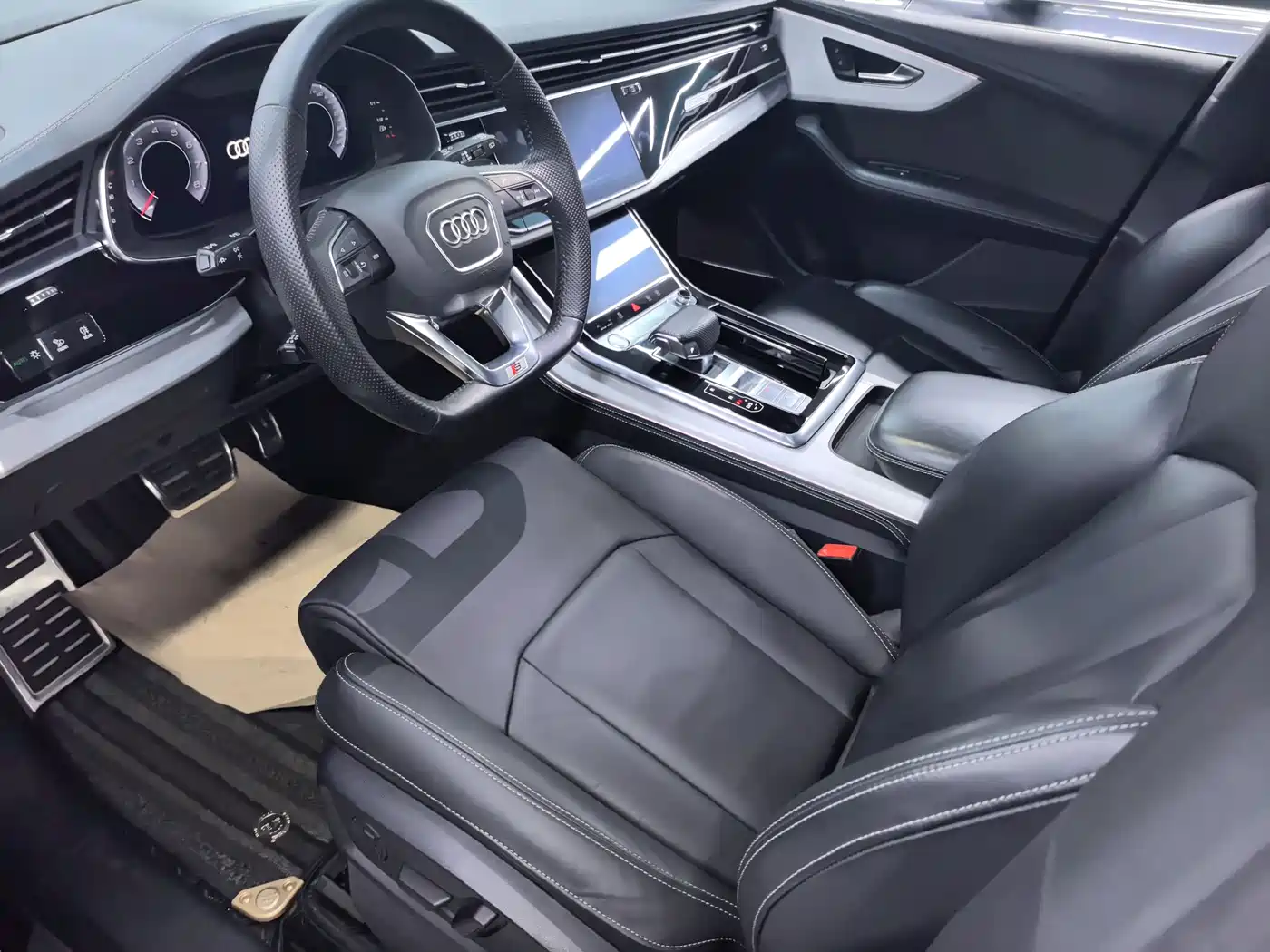Audi Q8 2019 55 TFSI Supreme Limited Edition фото 5