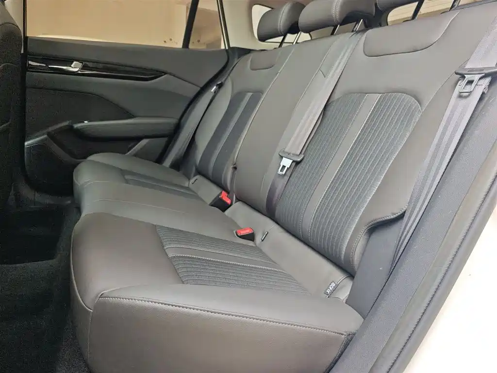 Dongfeng Aeolus Yixuan GS 2021 2020 230T Auto Yuemu Edition