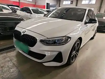 BMW 1