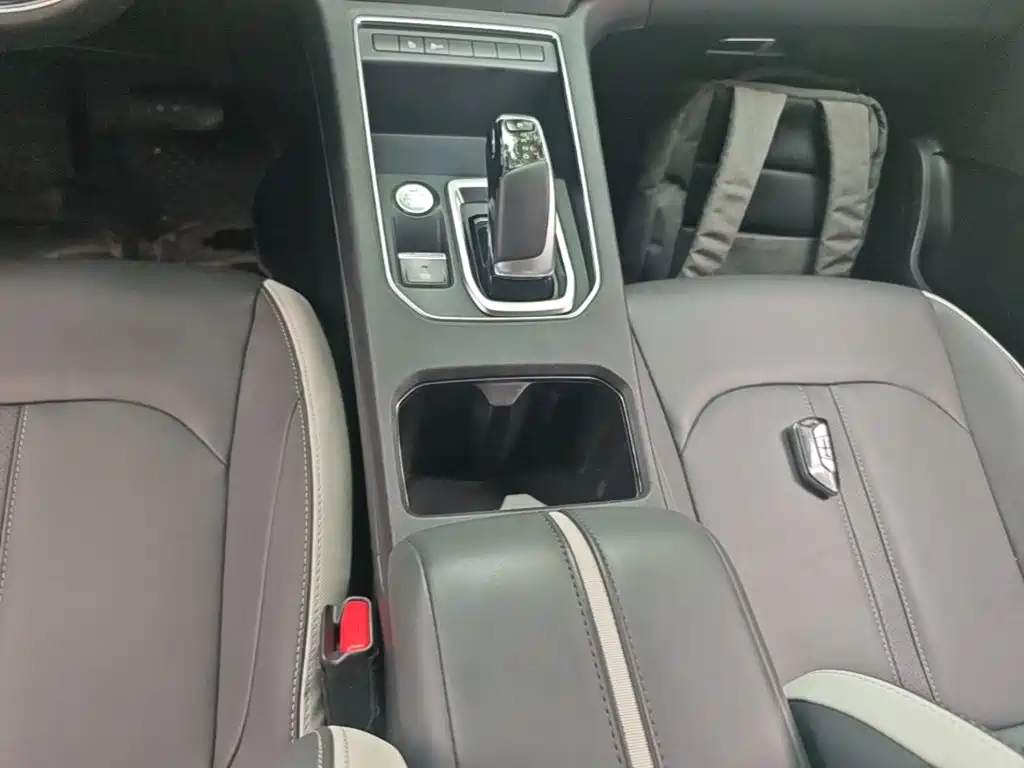 Dongfeng Aeolus Dongfeng Fengshen E70 2022 2021 Facelift 360H Battery Swap Version