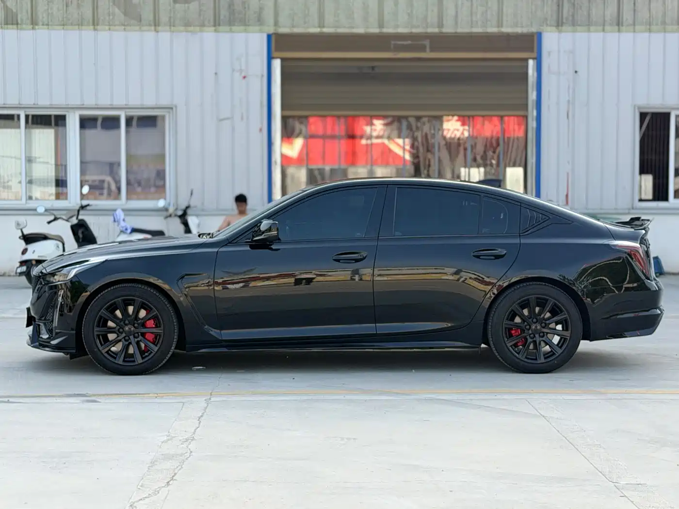 CADILLAC CT5