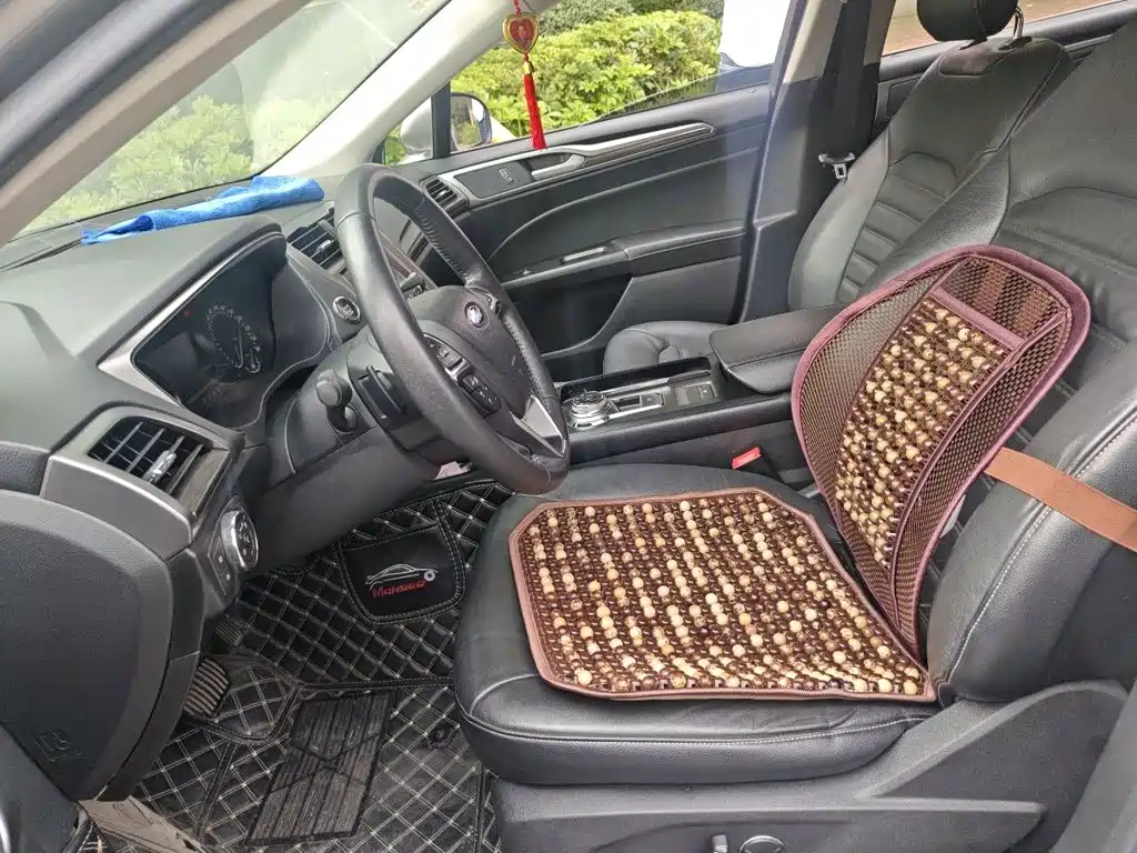 Photo 8 - Ford Mondeo