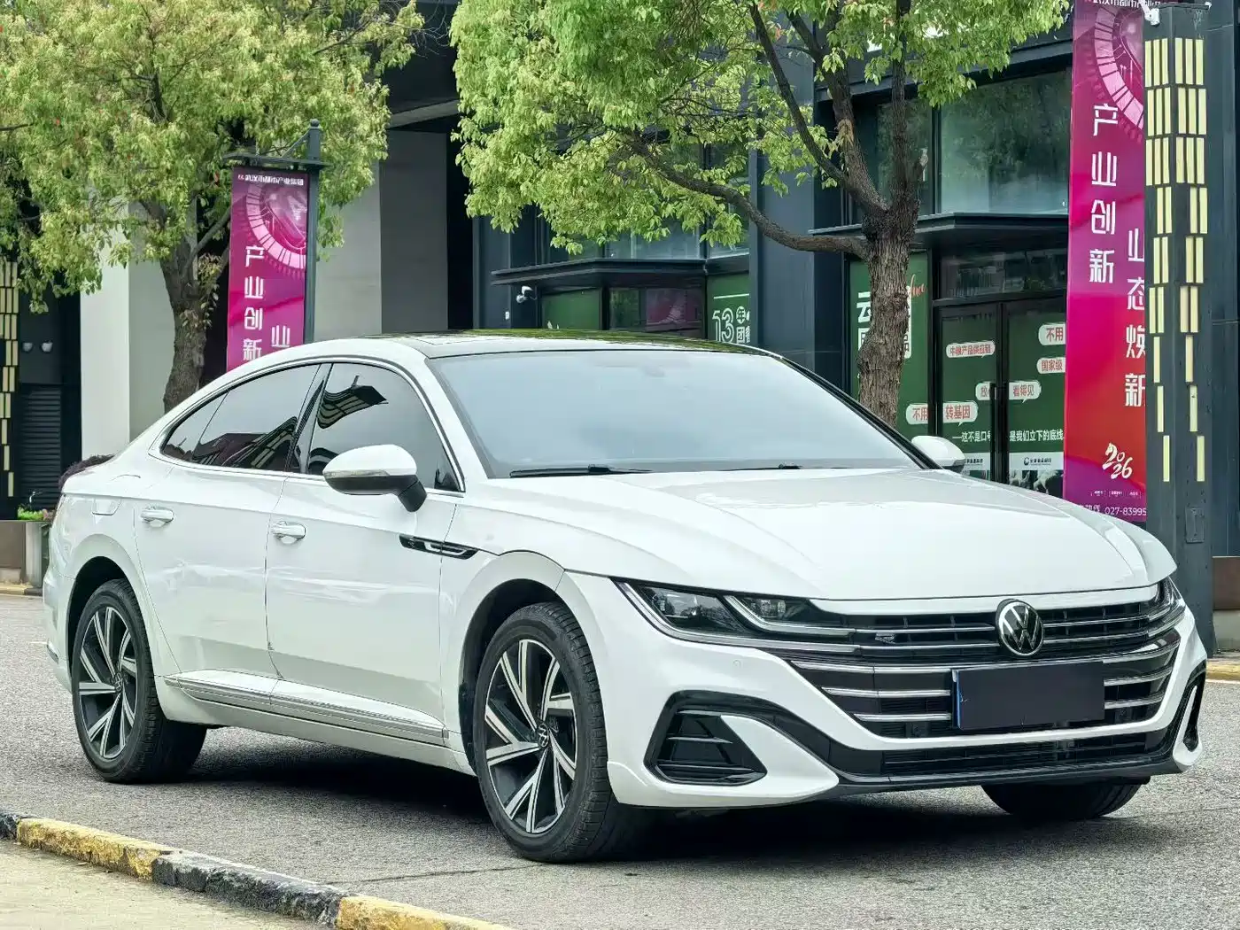 Volkswagen FAW-Volkswagen CC 2025 2025 330TSI Dazzling Shared Edition