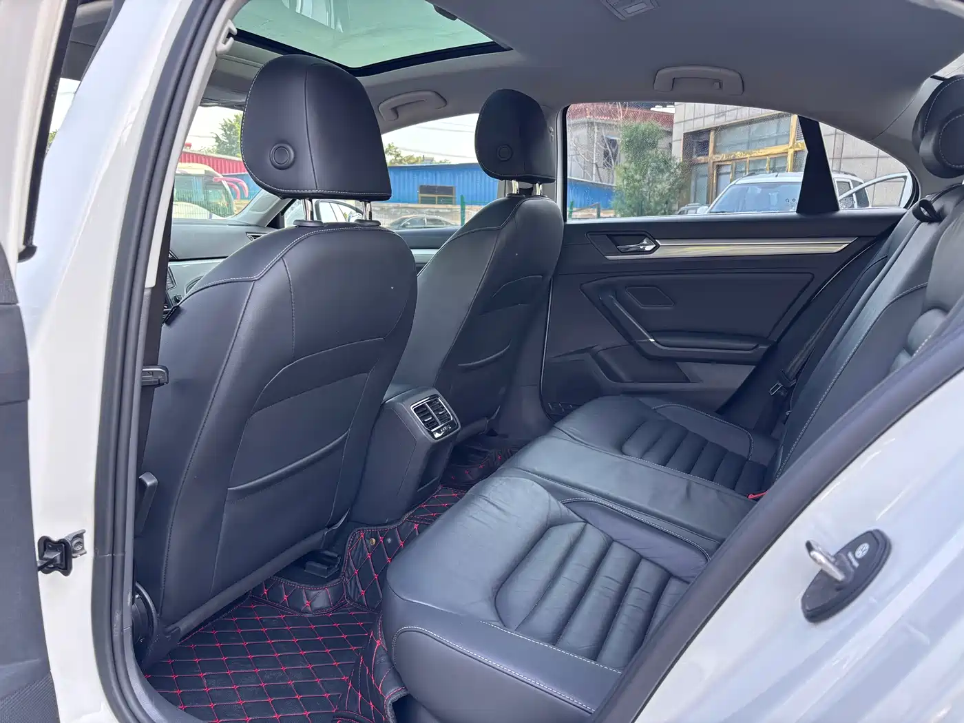 Volkswagen Lamando 2018 280TSI DSG Comfort Edition фото 9