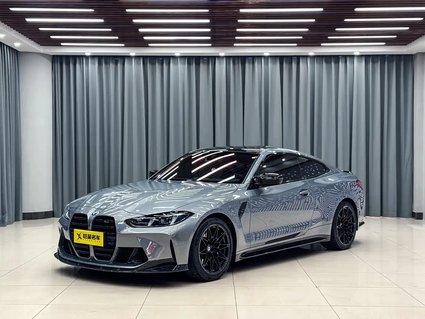 BMW M4