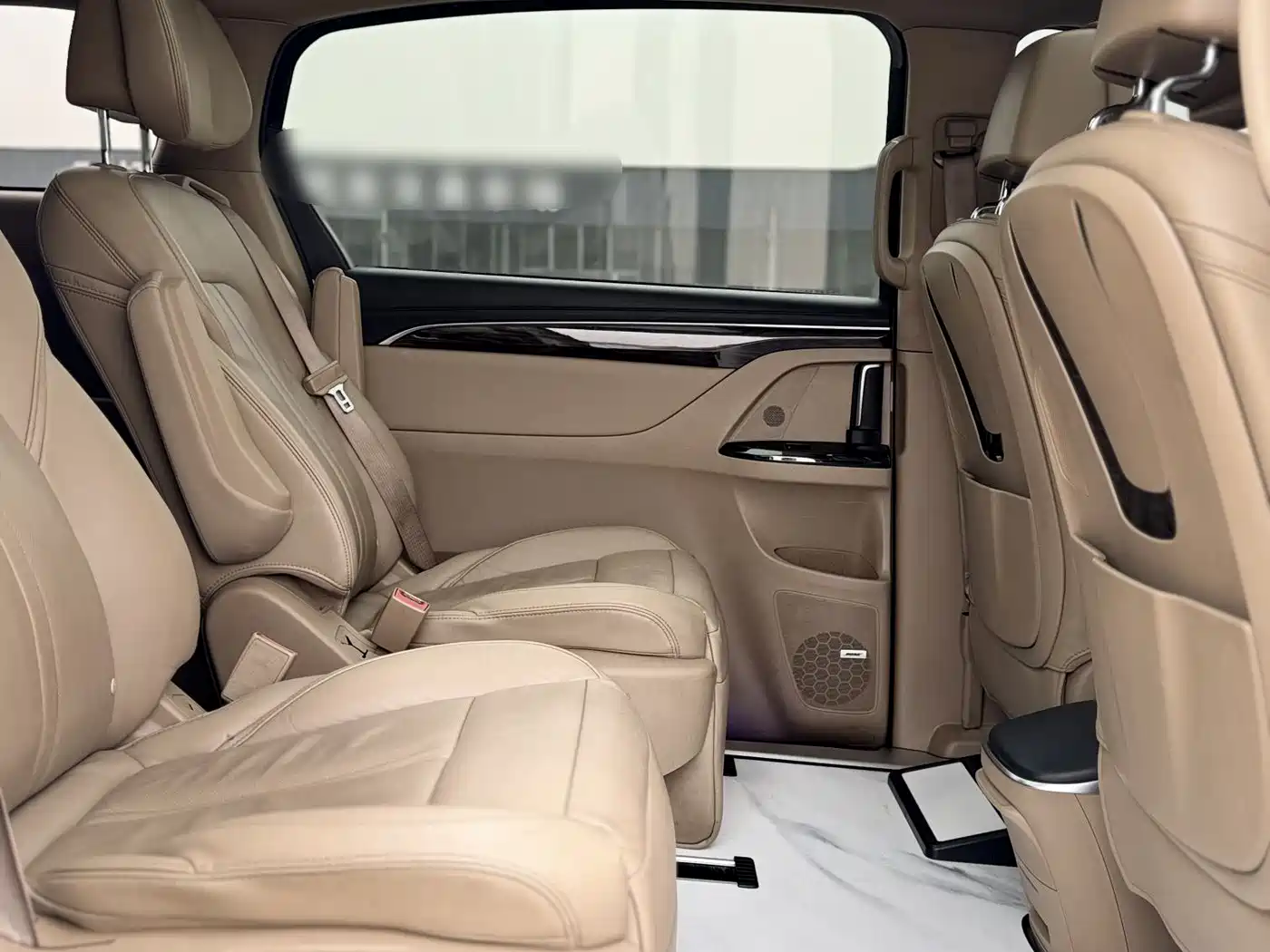 Buick GL8 2018 ES 28T Flagship Type China VI фото 13