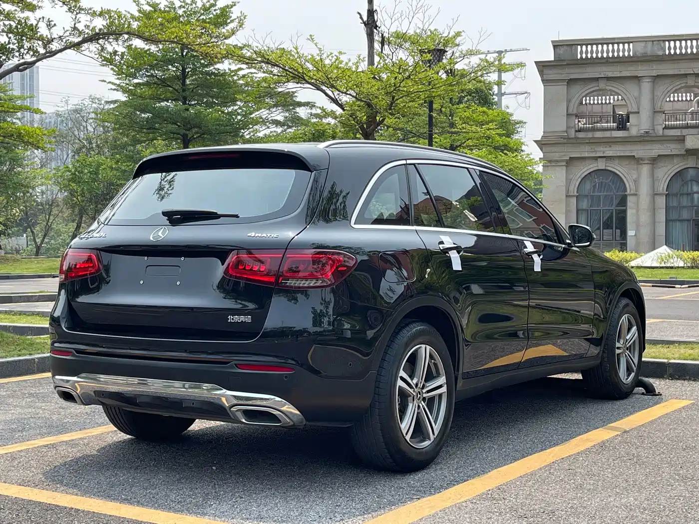 Mercedes-Benz GLC 2021 GLC 260 L 4MATIC Sporty фото 4