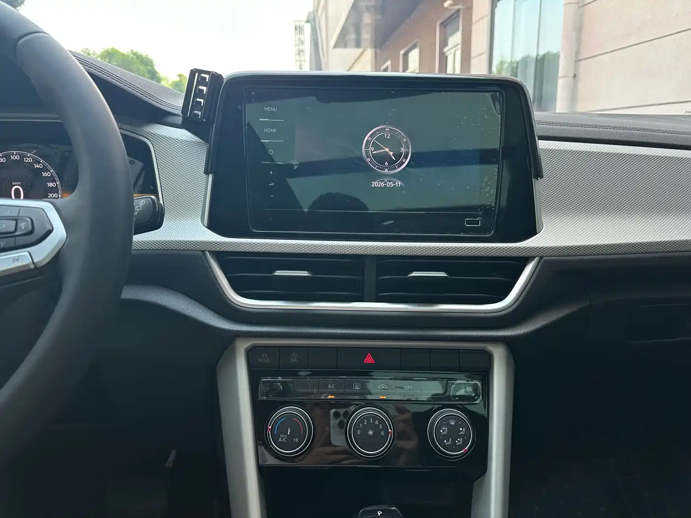 Volkswagen T-ROC 2023 280TSI DSG 2WD Time Edition фото 10
