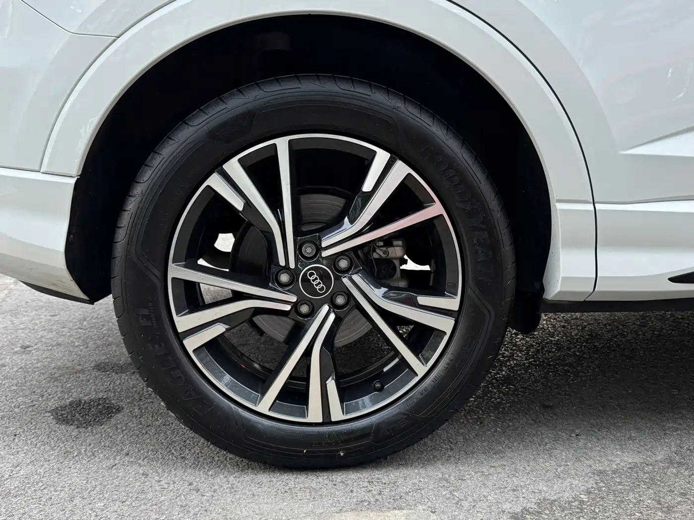 Audi Q3 Sportback 2023 40 TFSI Fashion фото 9
