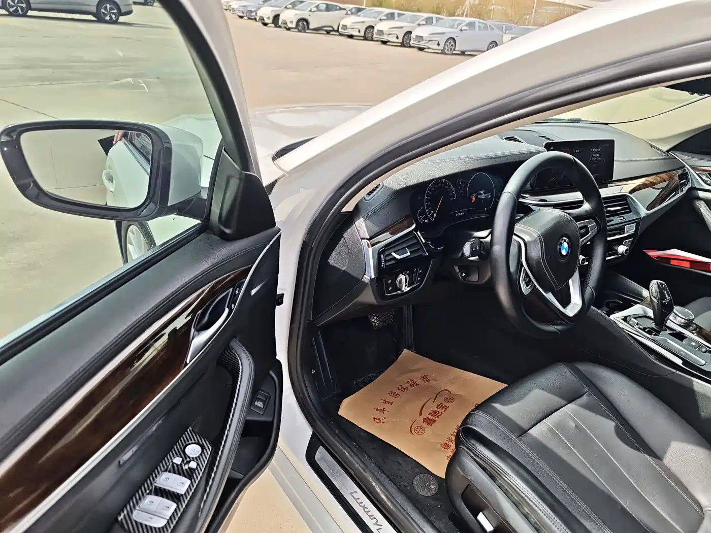 BMW 5 Series 2019 525Li Luxury Package фото 10