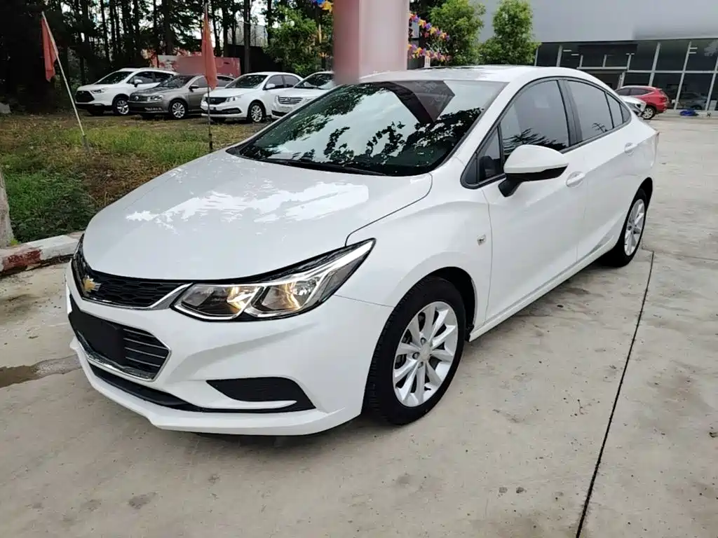 Chevrolet Cruze 2017 2017 1.5L Automatic Pioneer Sunroof