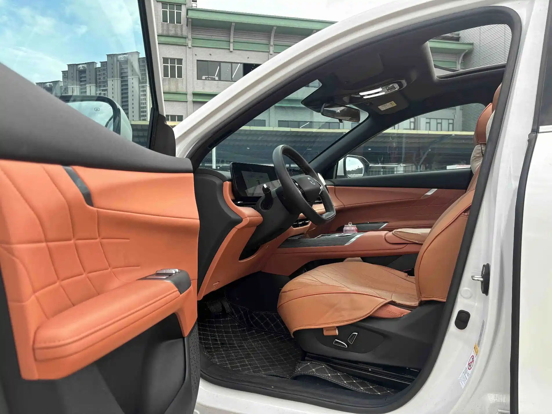 Фото 15 - Changan CS75 PLUS