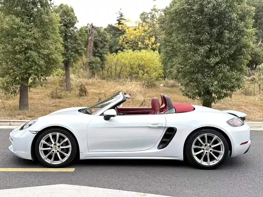 Porsche 718 2018 Boxster 2.0T фото 4