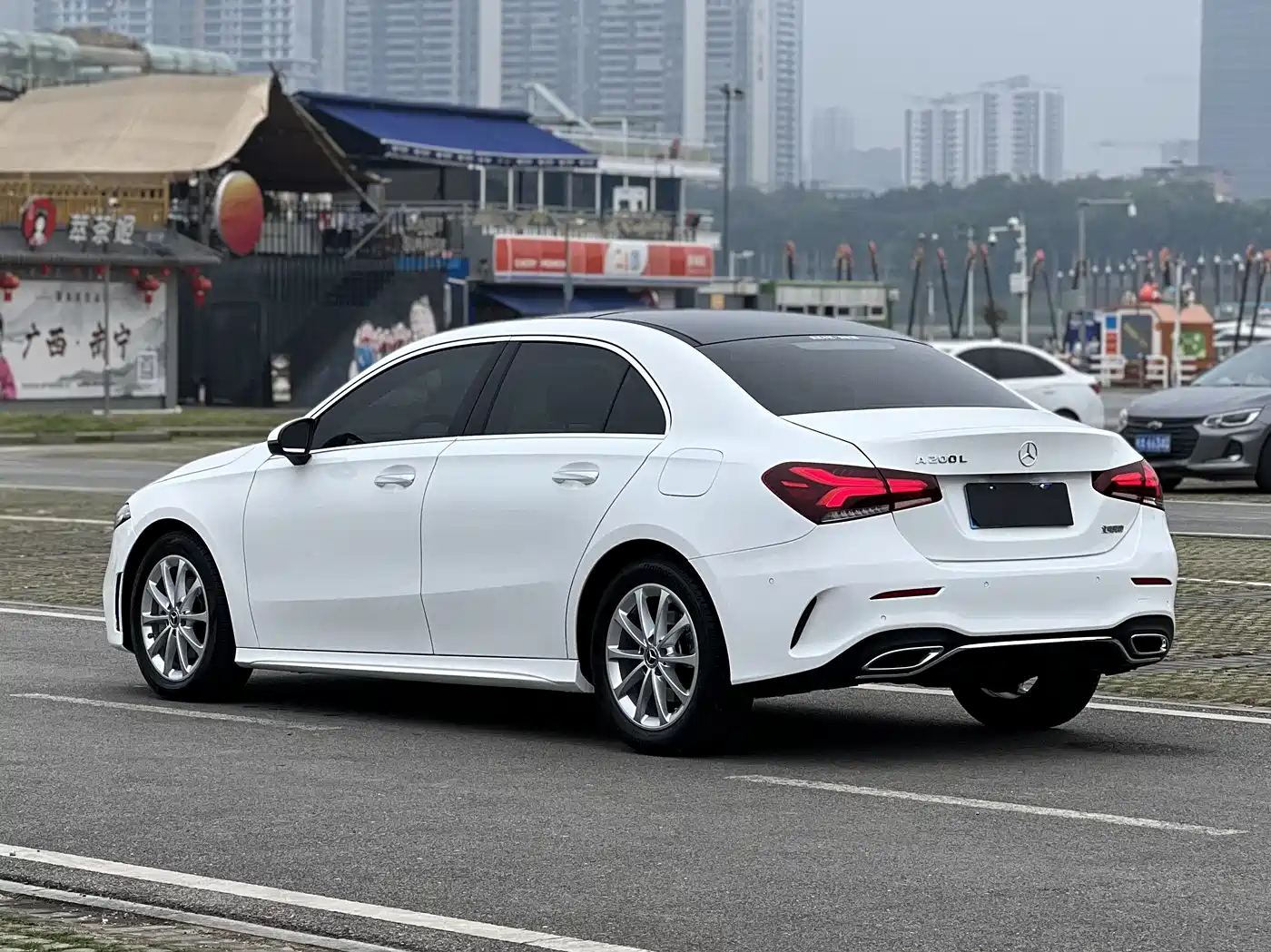 Mercedes-Benz A-Class 2020 A 200 L Sport Sedan фото 7