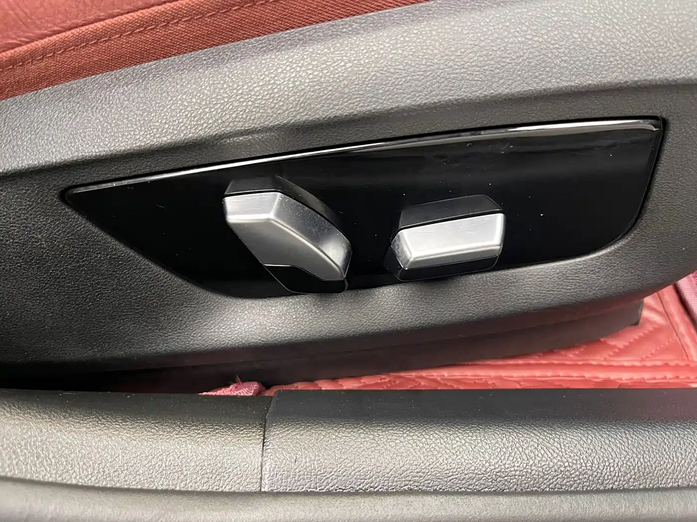 BMW 5 Series 2019 530Li Premium M Sport Package фото 29