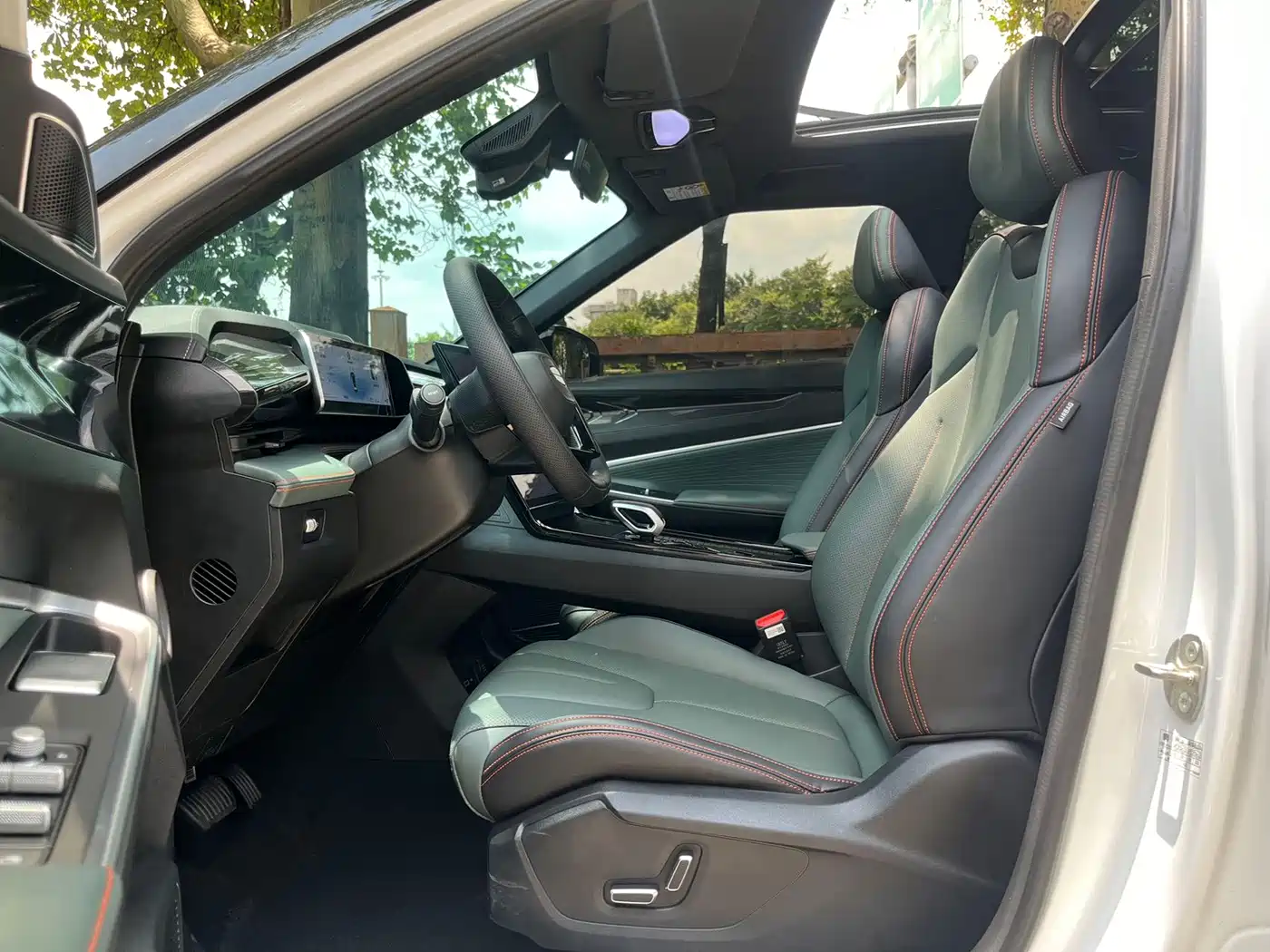Geely Boyue 2025 2024 1.5TD Smart Connect+