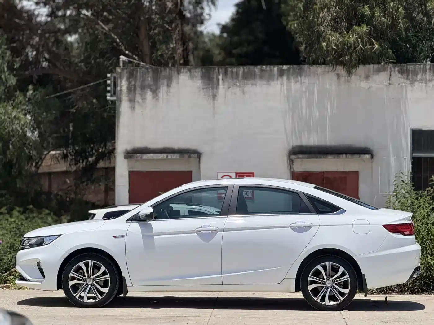 Geely Emgrand GL 2017 2017 1.3T DCT Elite