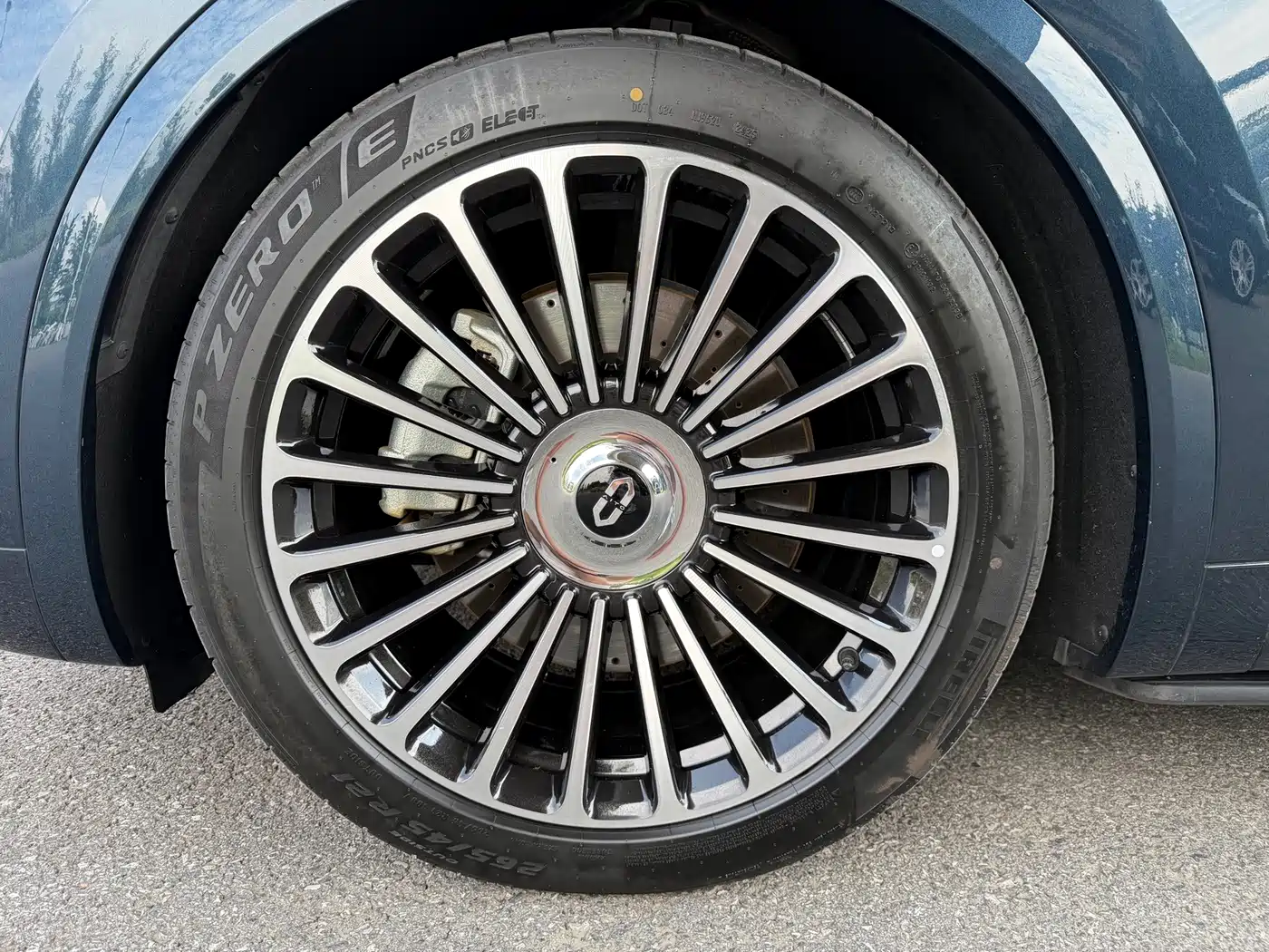 Aito AITO M8 2026 2025 Model Extended Range Ultra Edition 53.4kWh 5-Seater