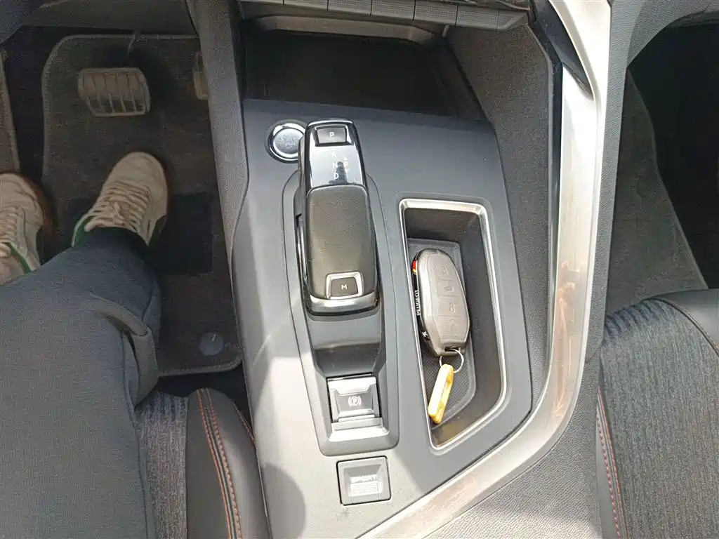 Peugeot 4008 2017 350THP Elite Edition фото 14