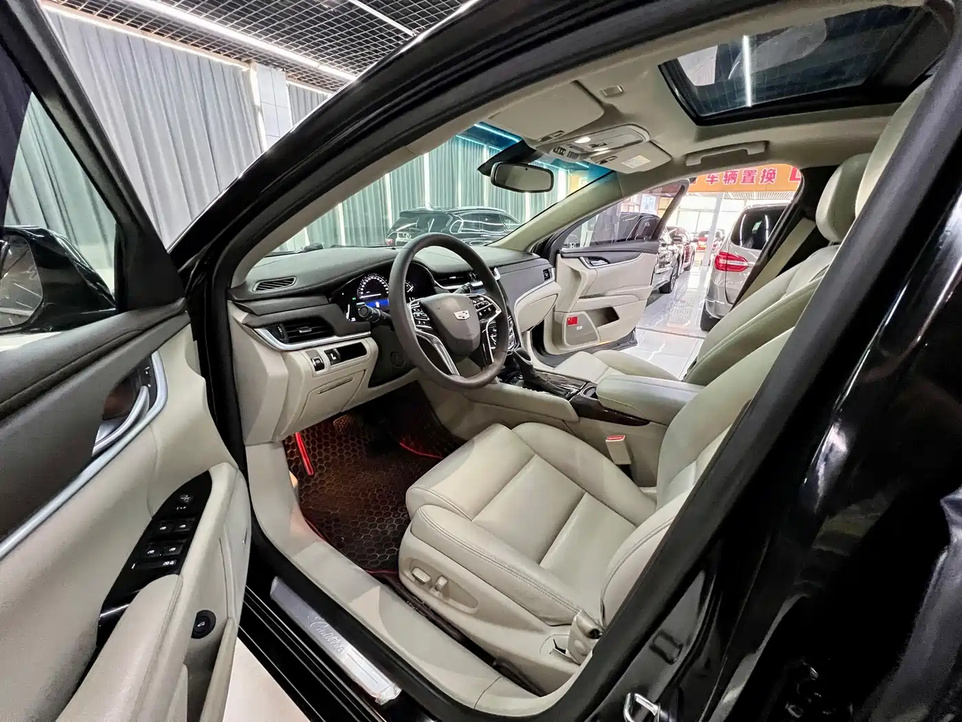 Cadillac XTS 2017 28T Technology фото 10