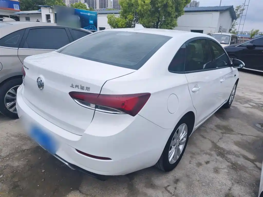 Buick Excelle 2018 15T Dual Clutch Elite (China V) фото 7