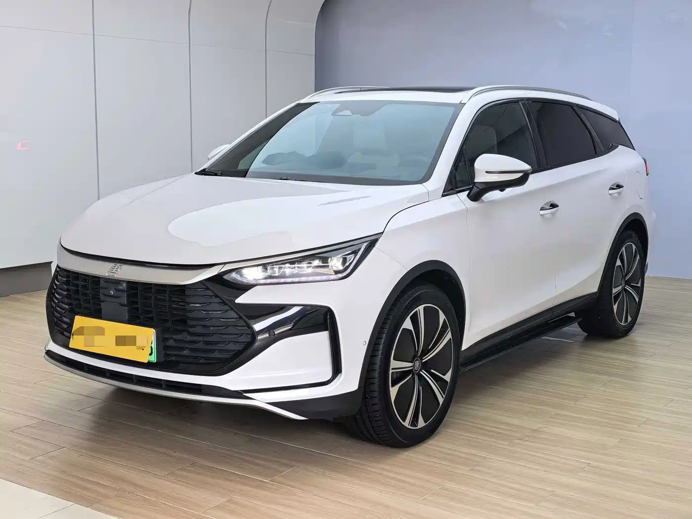 BYD Tang New Energy 2022 DM-p 215KM AWD Flagship