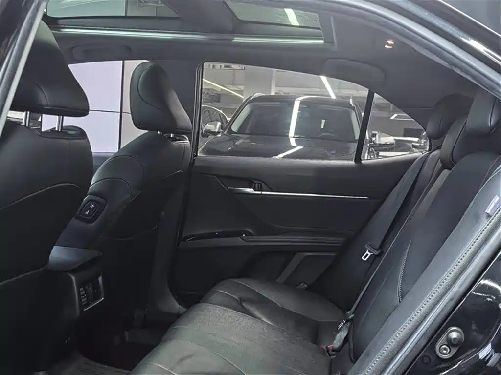 Toyota Camry 2019 Facelift 2.5G Luxury Edition фото 10