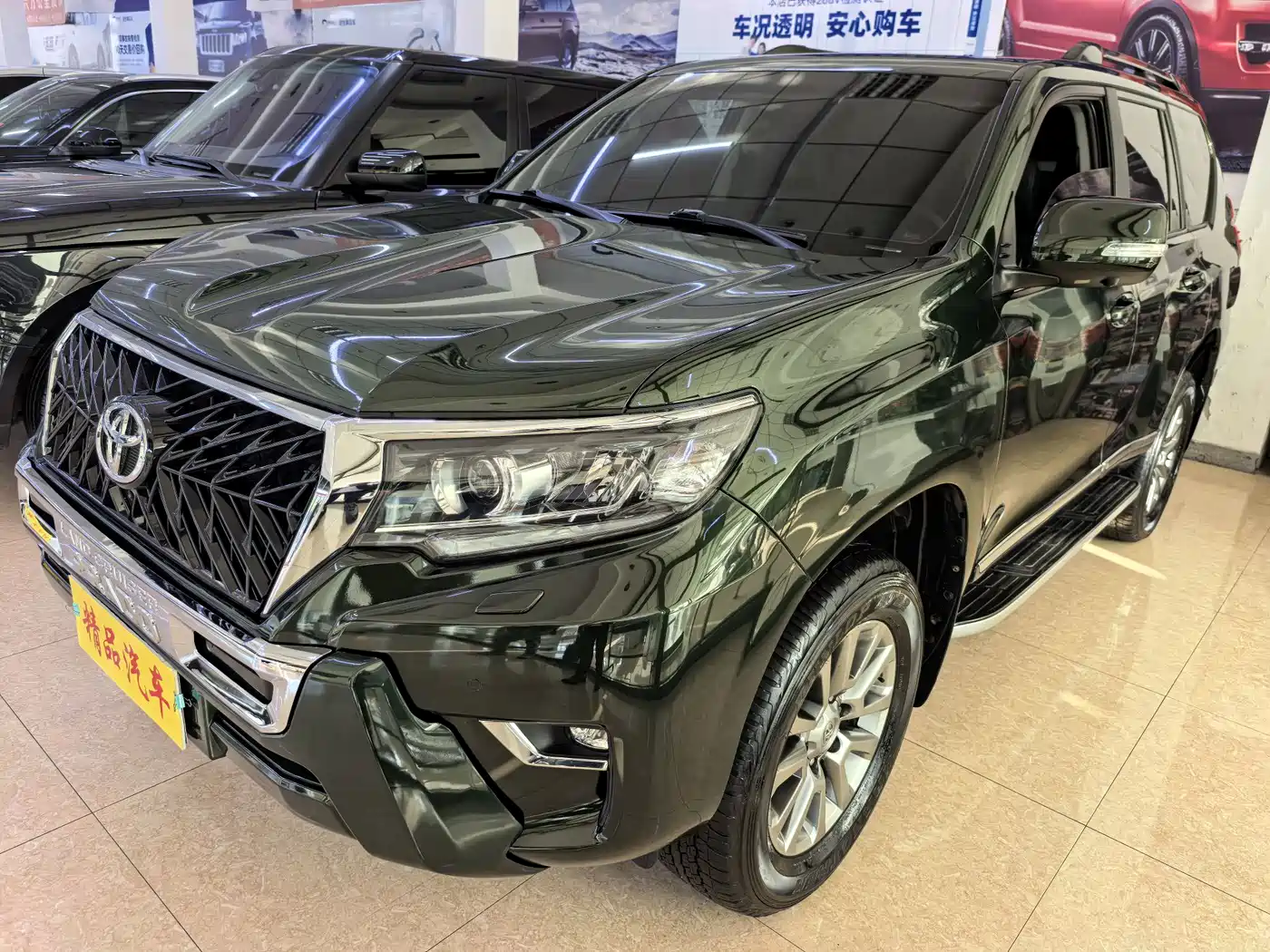 Toyota Prado 2018 3.5L Automatic TX-L Rear-mounted Spare Tire