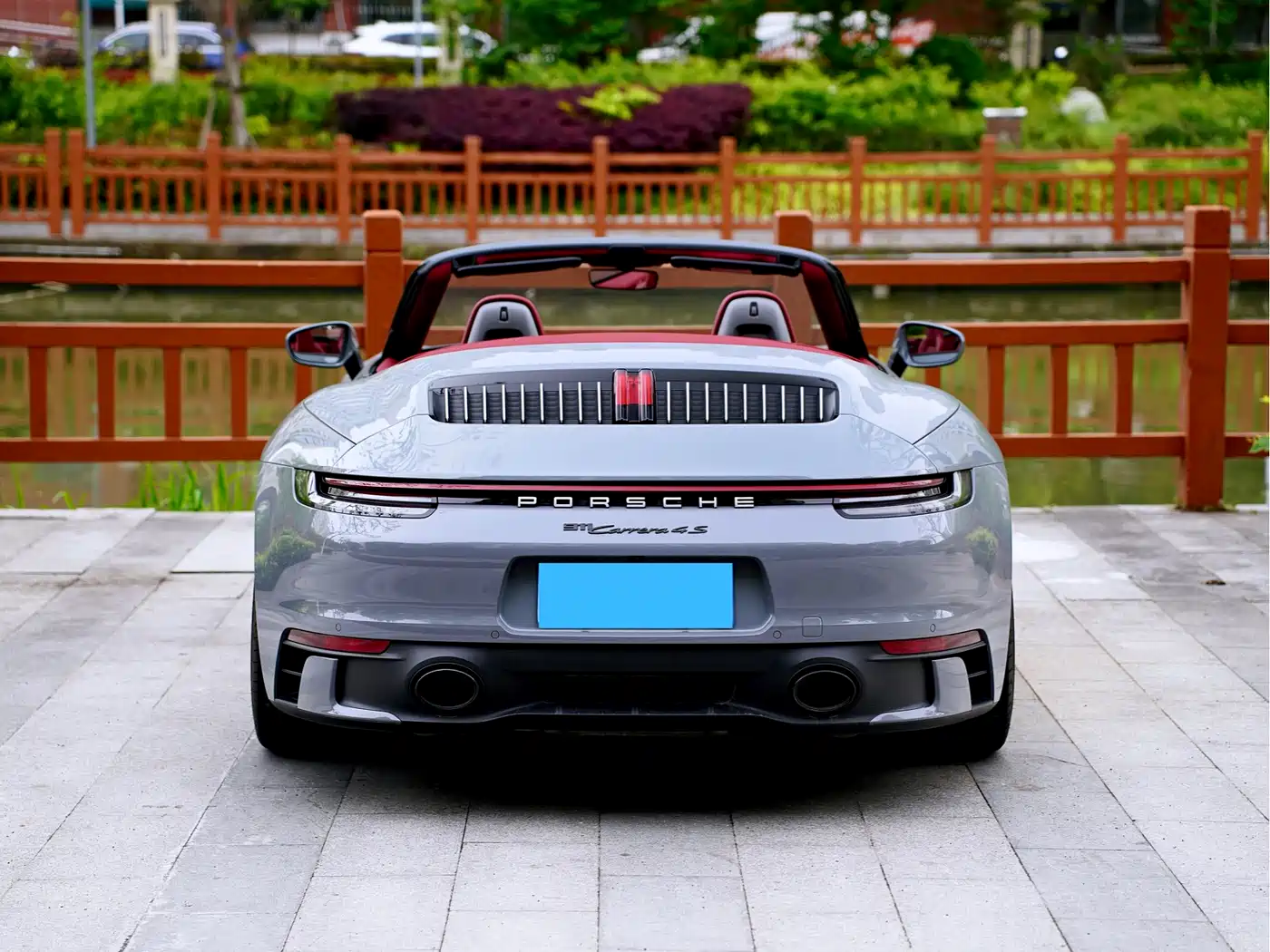 Porsche 911 2023 Carrera 4S Cabriolet 3.0T фото 8