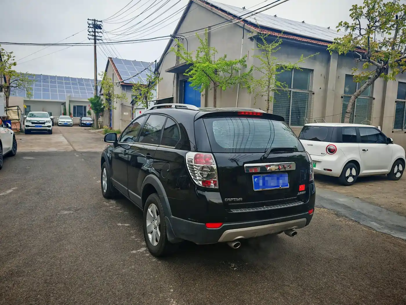 Chevrolet Captiva 2012 Model 2.4L 2WD Urban Edition 5-Seater фото 17