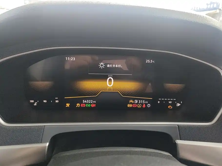 Volkswagen Lavida 2023 Facelift 1.5L Auto Comfort Edition фото 14