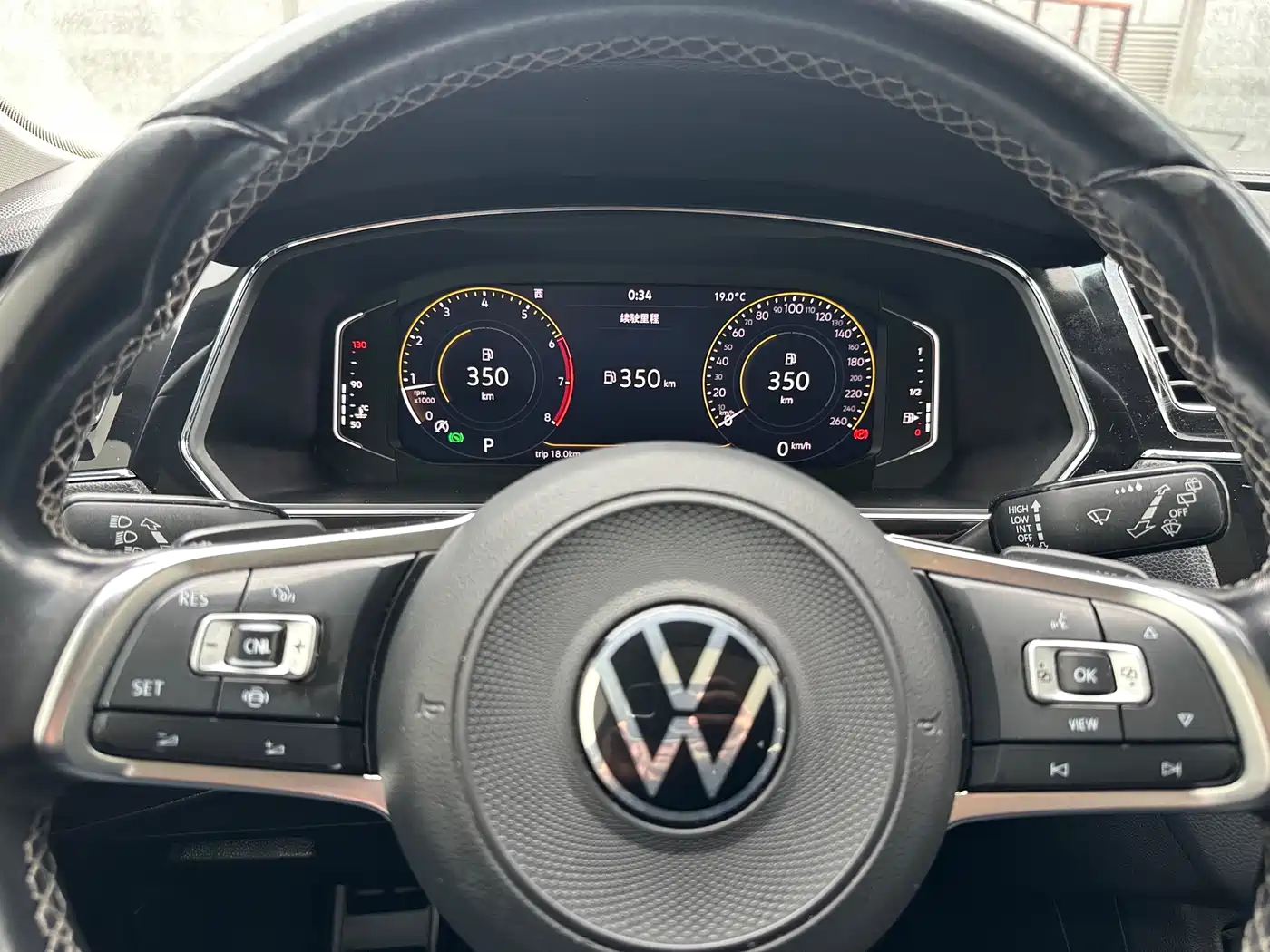 Volkswagen Tiguan L 2021 330TSI Automatic 2WD R-Line Premium фото 10