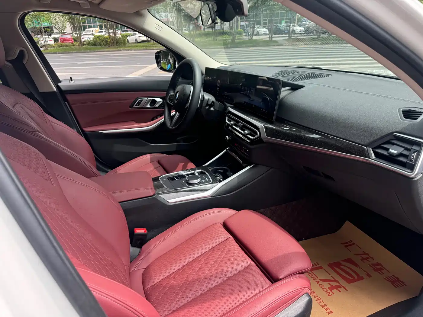 BMW 3 Series 2023 325Li M Sport Package фото 10