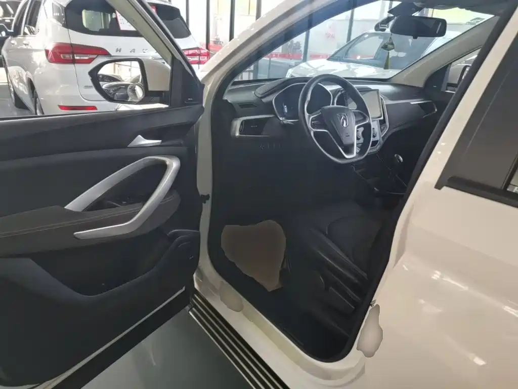 Baojun 530 2020 2020 1.5T Manual Comfort 5-seater