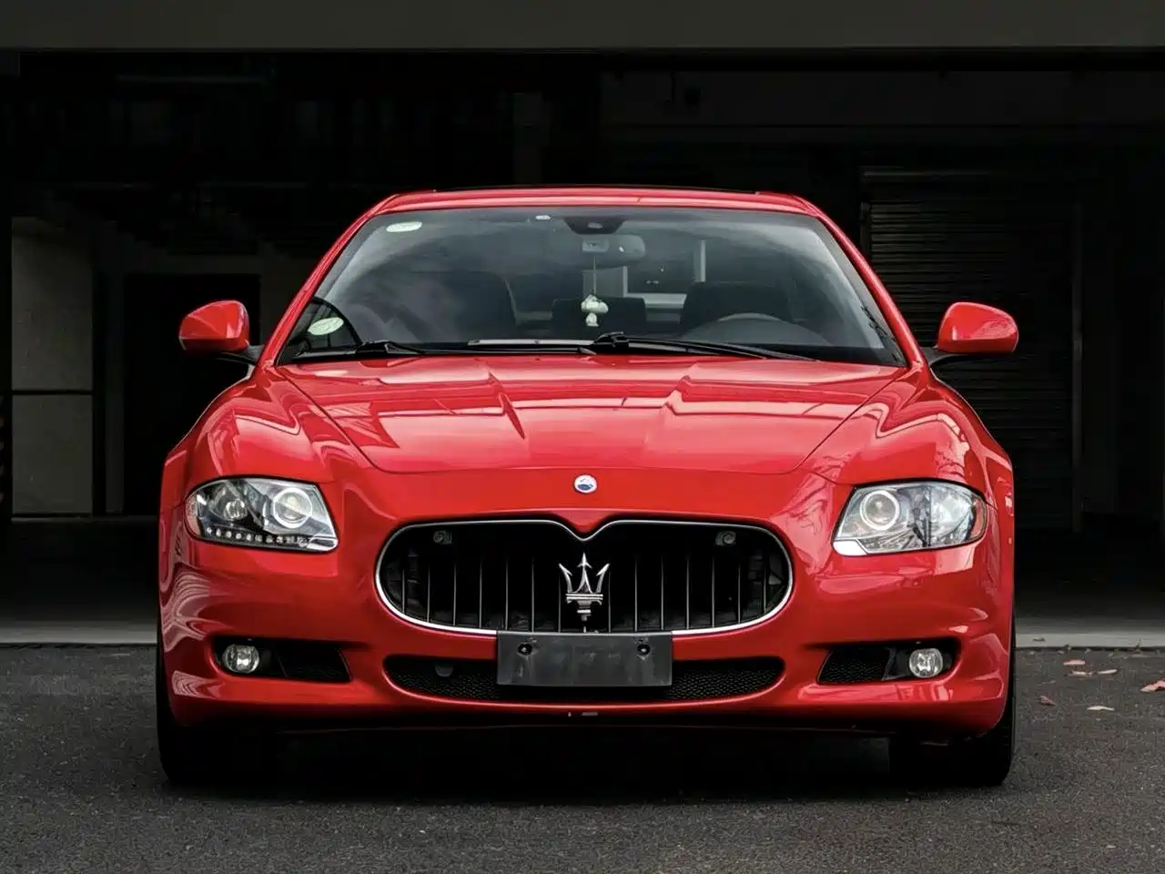 Photo 2 - Maserati Quattroporte