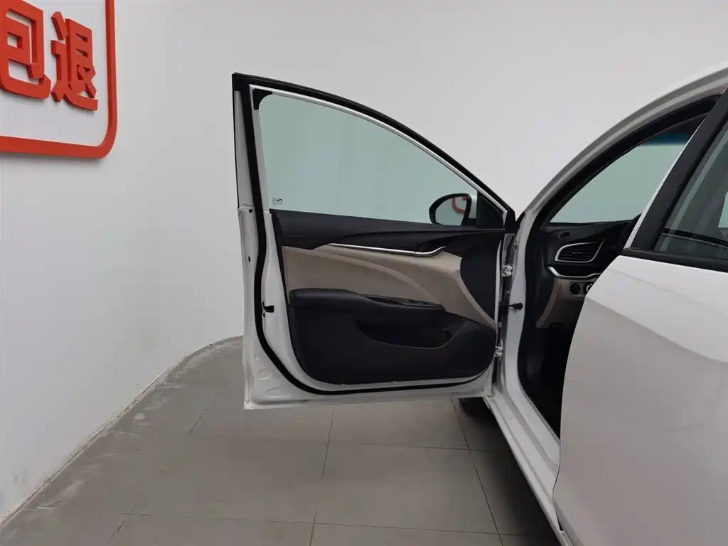 Buick Excelle 2021 Exemplar 1.5L Auto Elite фото 8