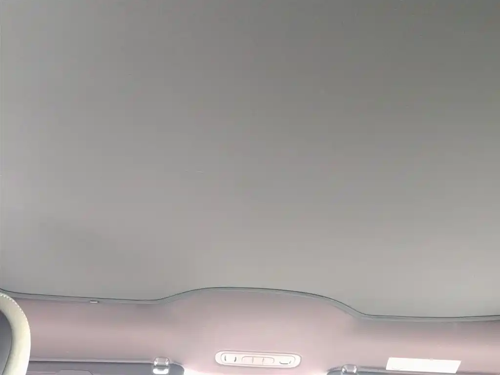 Xiaomi Auto Xiaomi YU7 2025 Extended Range AWD Pro фото 14