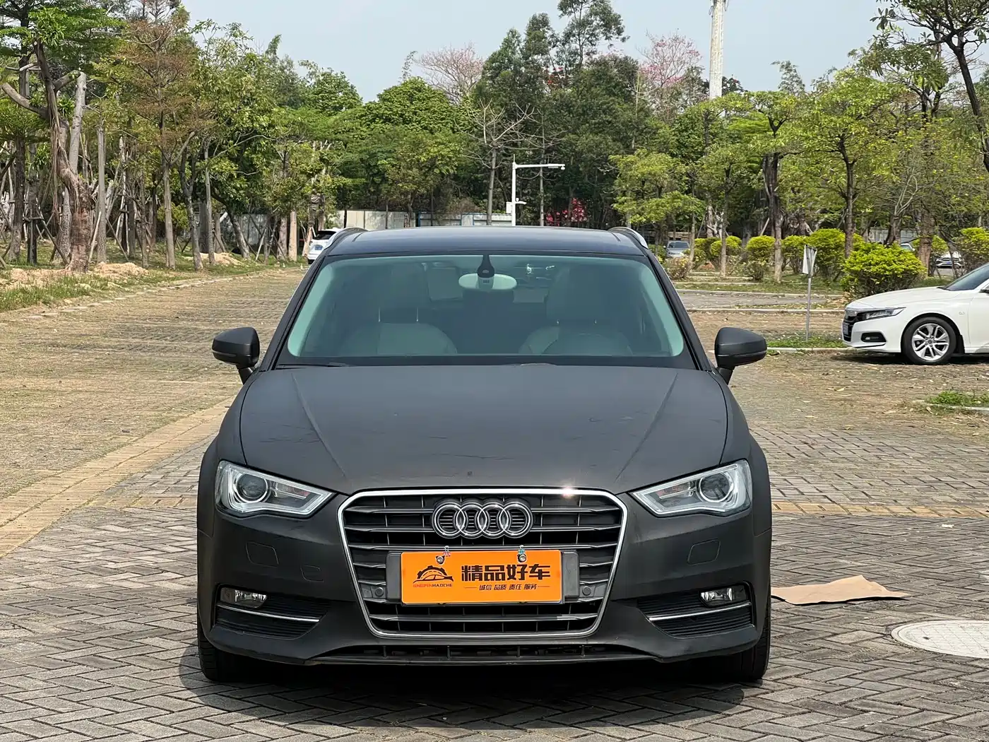 Audi A3 2015 Sportback 35 TFSI Millionth Anniversary Comfort Enjoyment Type фото 2