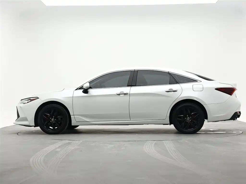 Toyota Avalon 2019 2.0L Luxury Edition (China VI) фото 6