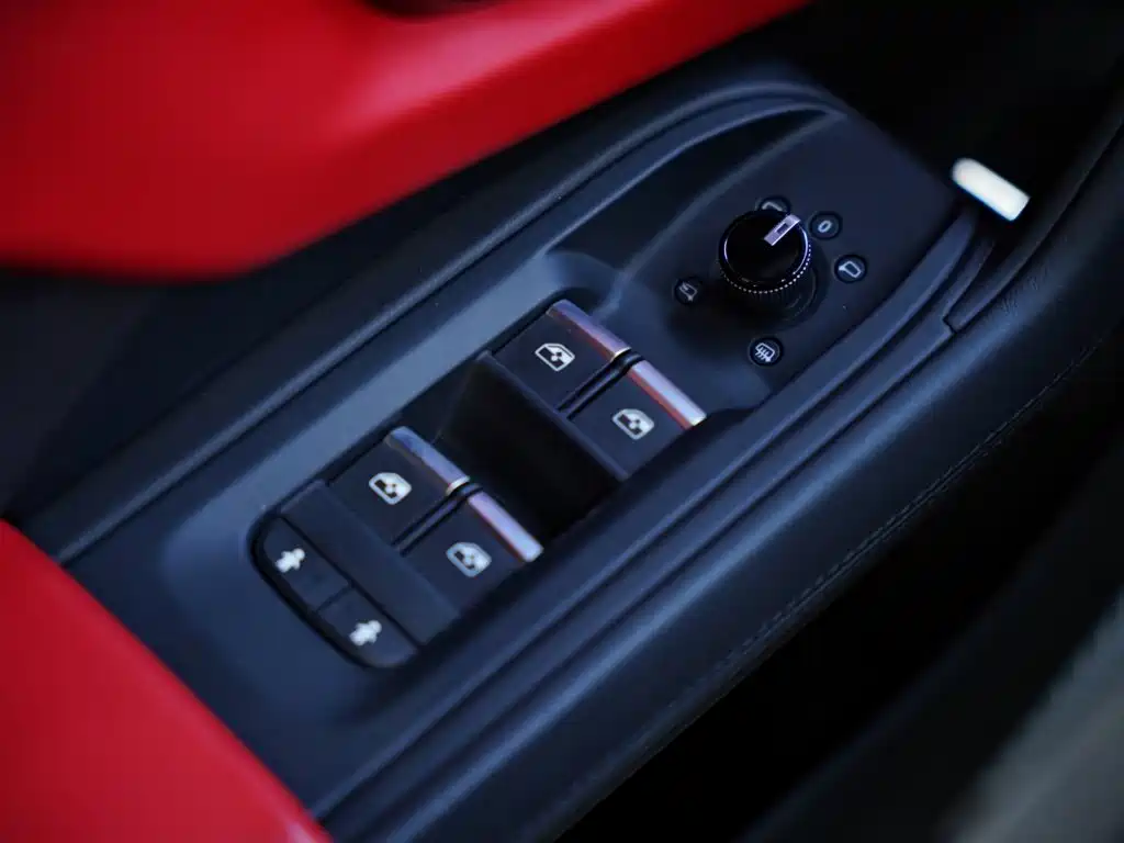 Lamborghini Urus 2019 2018 4.0T V8
