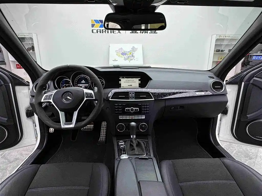 Mercedes-Benz C-Class AMG 2014 AMG C 63 Edition 507 фото 9