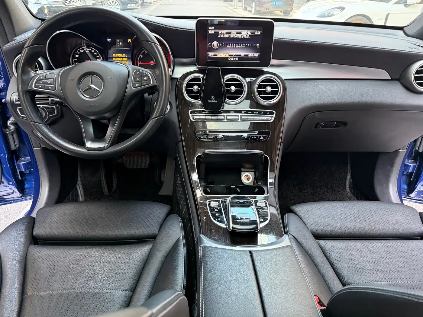 Mercedes-Benz GLC 2018 GLC 260 4MATIC Dynamic фото 16