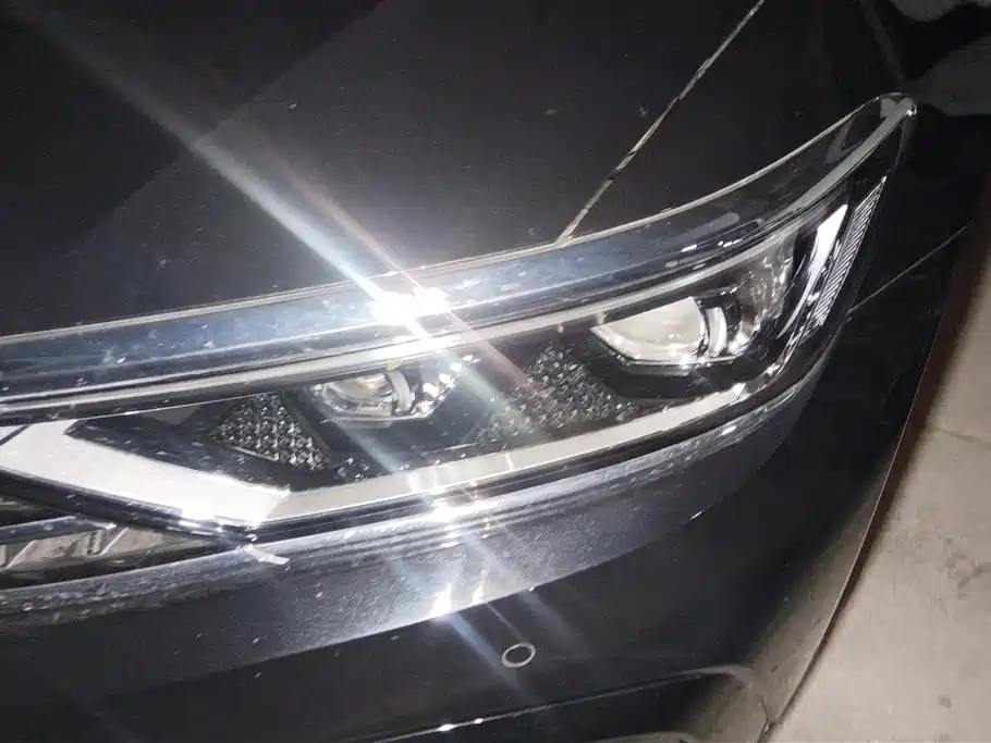 Volkswagen Magotan 2023 Model 2 Million Commemorative Edition 380TSI DSG Flagship фото 5
