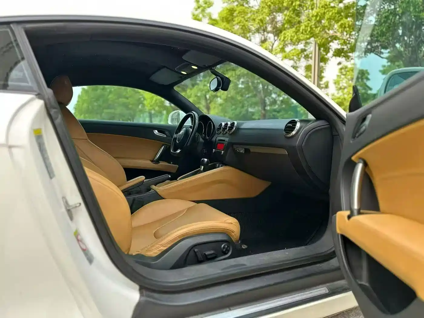 Audi TT 2012 2011 TT Coupe 2.0TFSI
