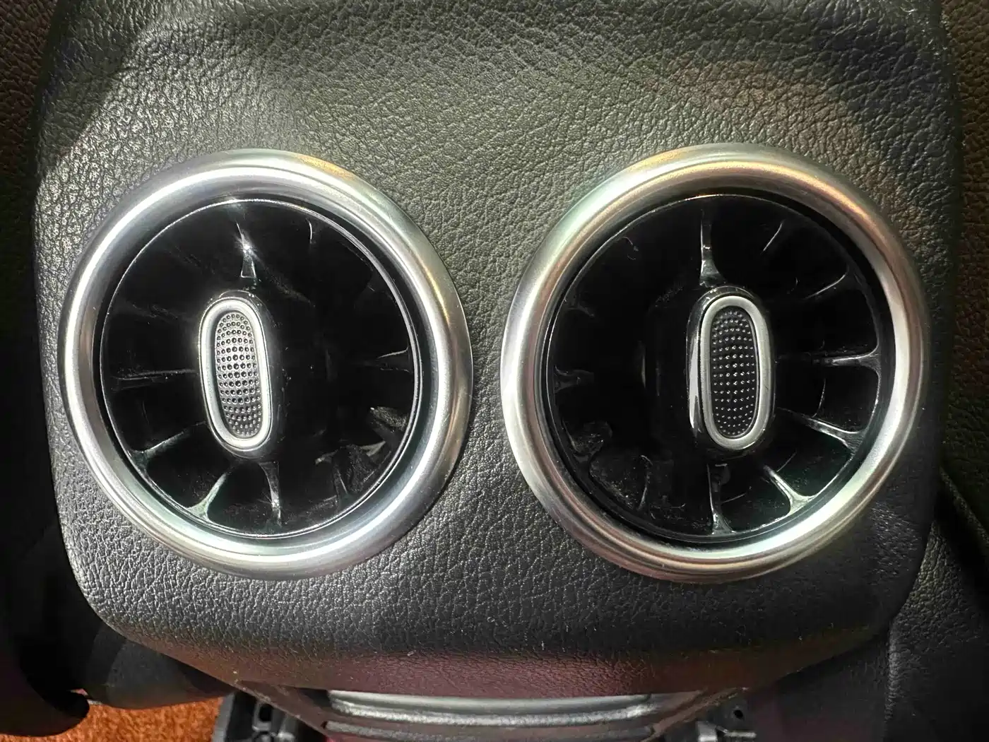 Фото 14 - Mercedes-Benz GLB