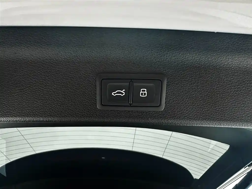 Audi Q3 2022 35 TFSI Fashion Dynamic фото 18