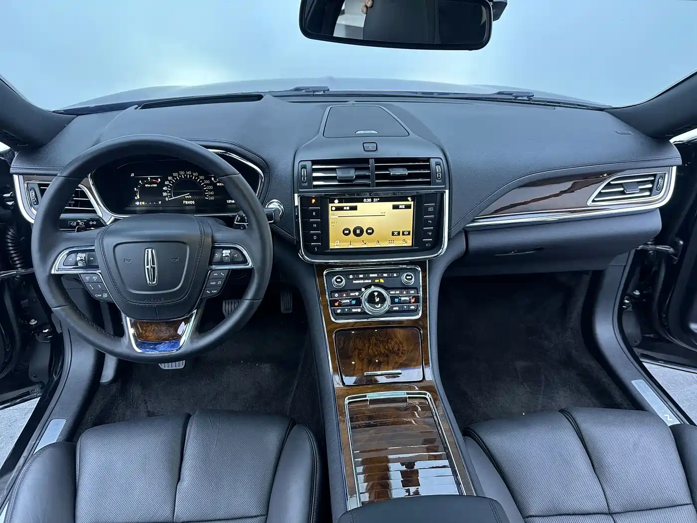 Lincoln Continental 2018 2017 3.0T AWD Prestige Edition